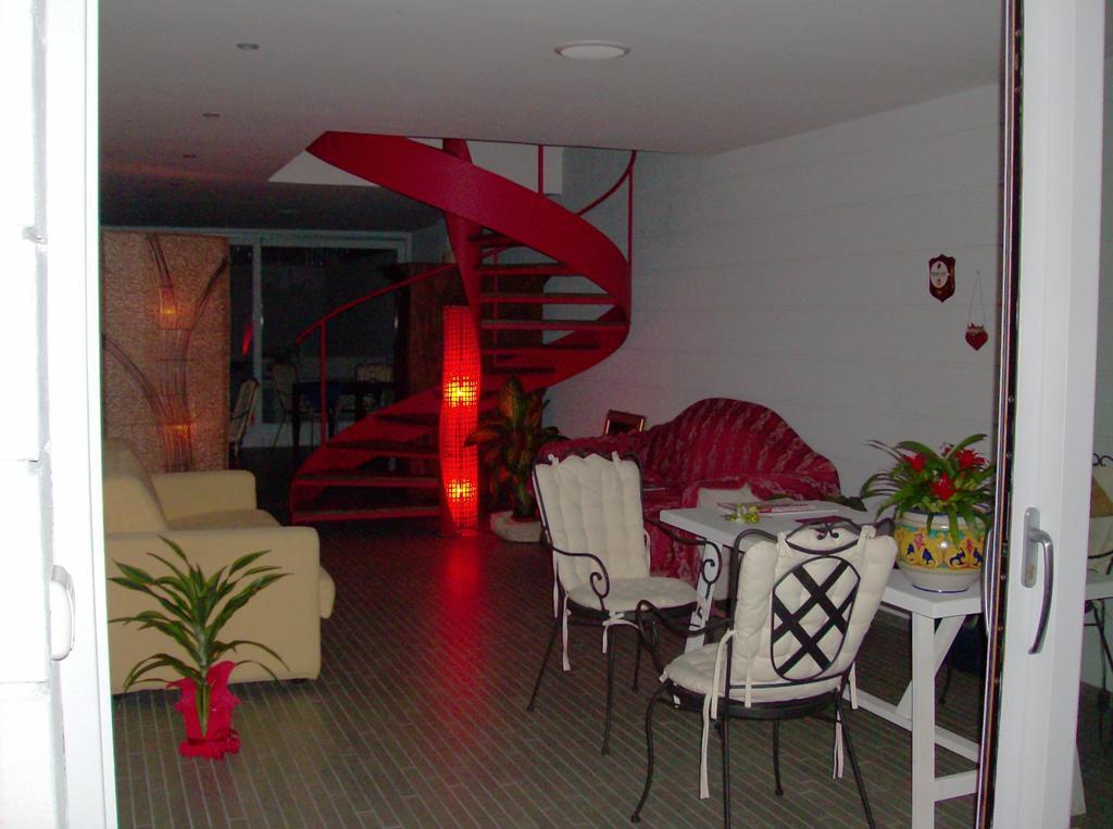 Casa Del Vento Bed & Breakfast Рокалумера Екстериор снимка