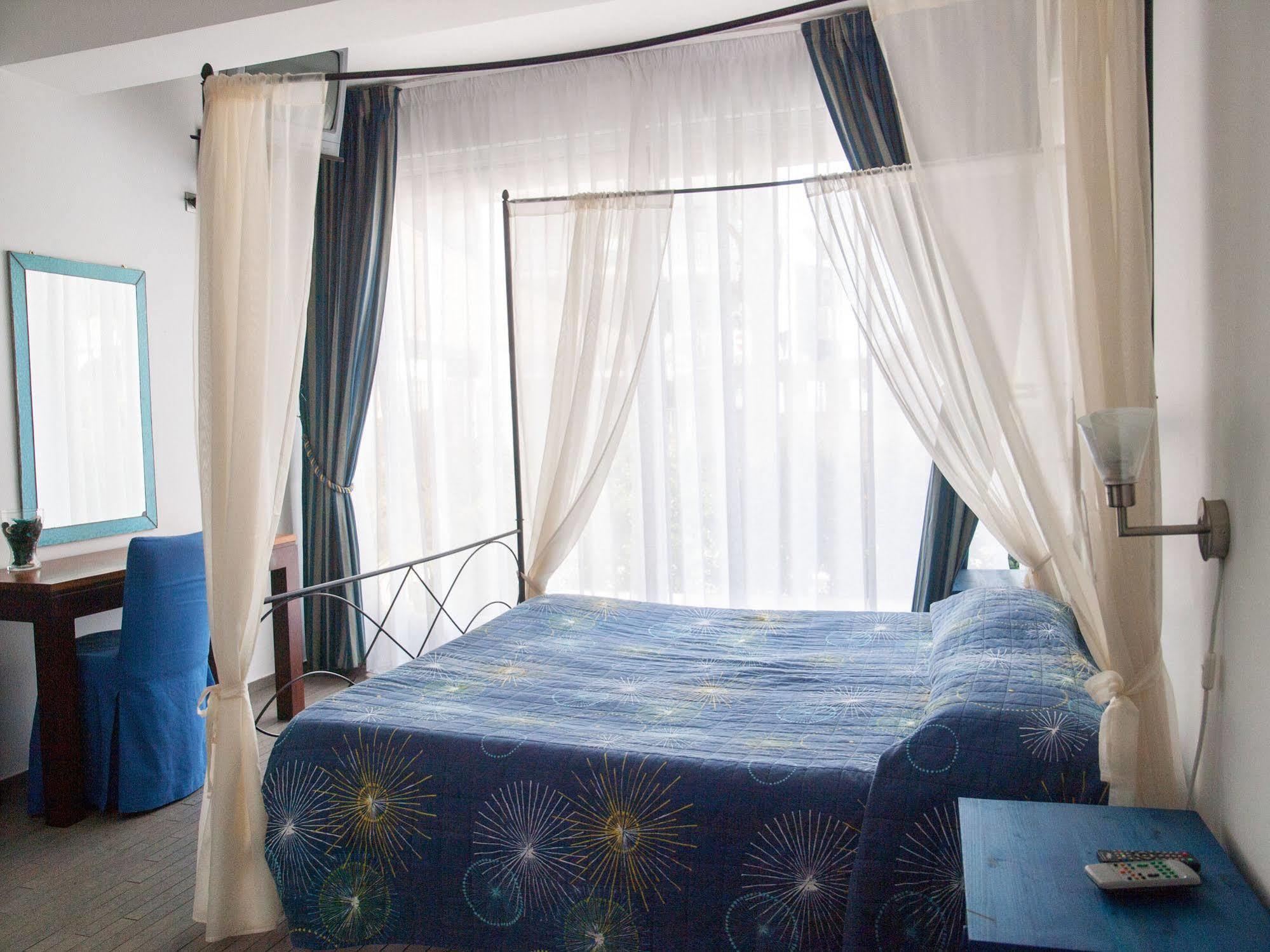 Casa Del Vento Bed & Breakfast Рокалумера Екстериор снимка