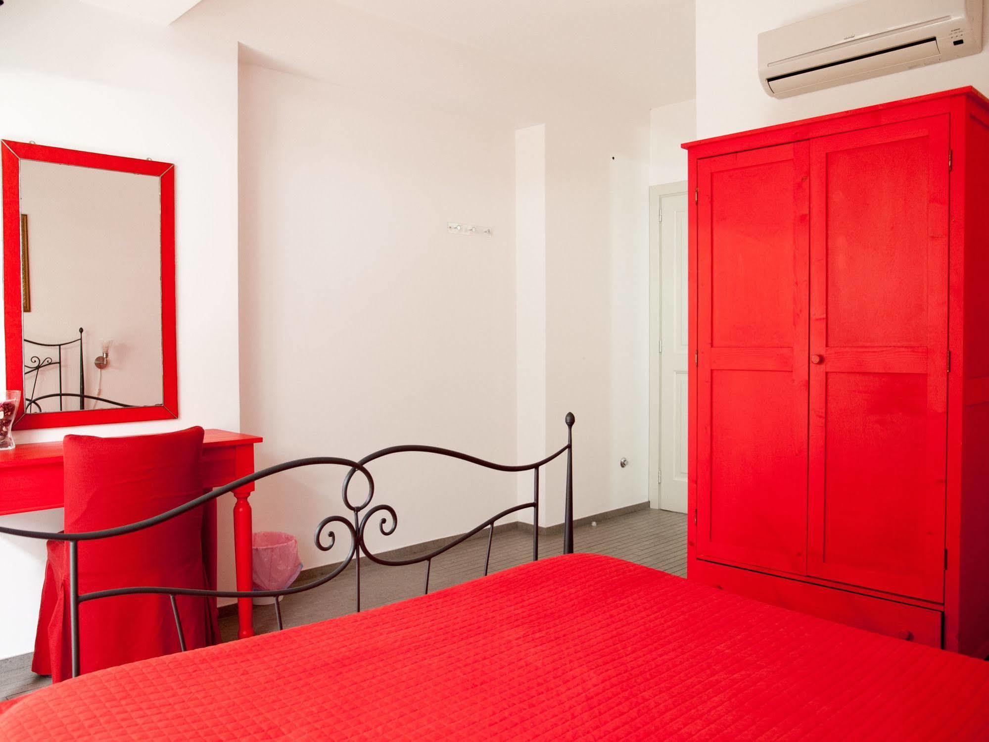 Casa Del Vento Bed & Breakfast Рокалумера Екстериор снимка
