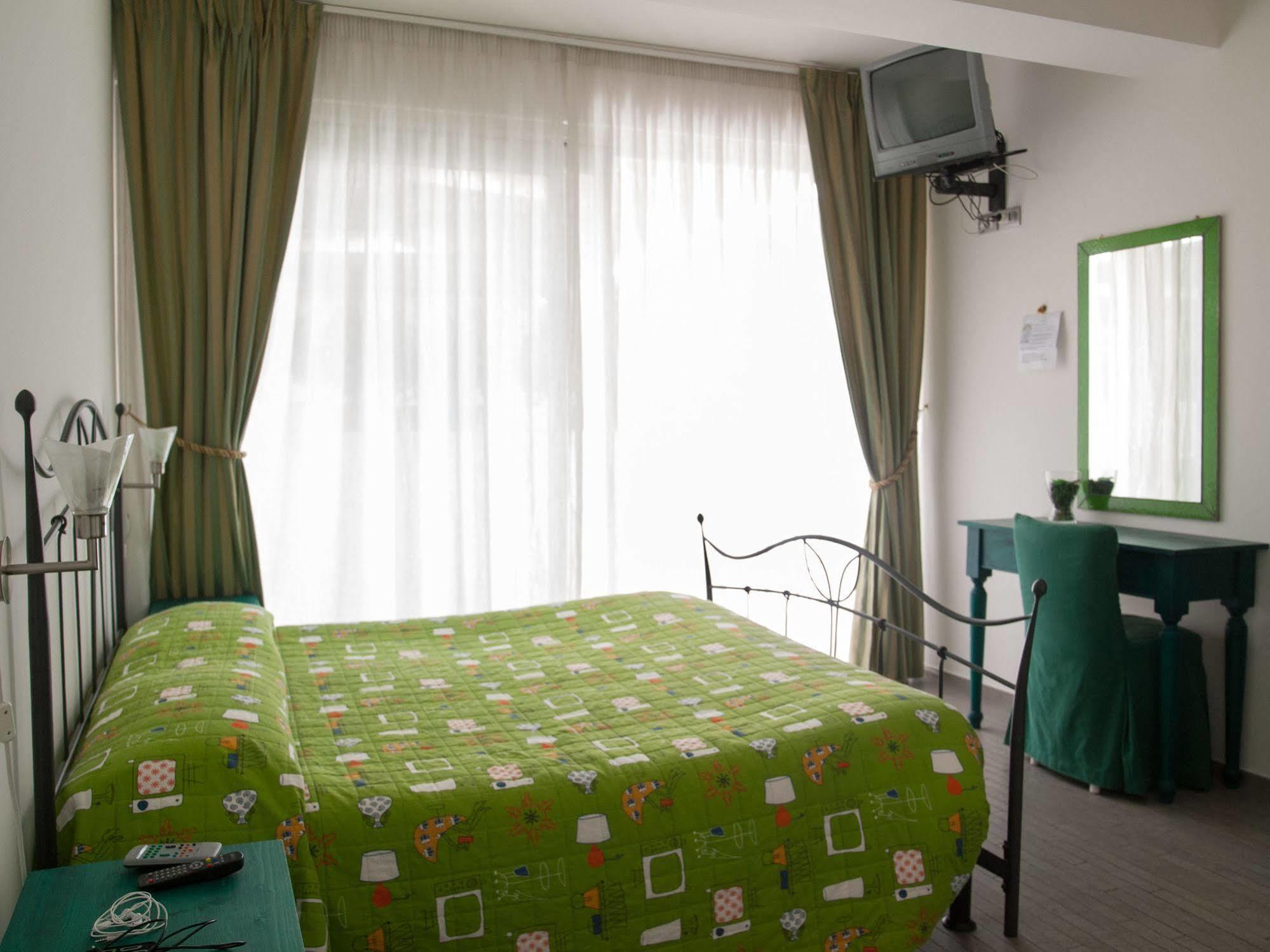 Casa Del Vento Bed & Breakfast Рокалумера Екстериор снимка